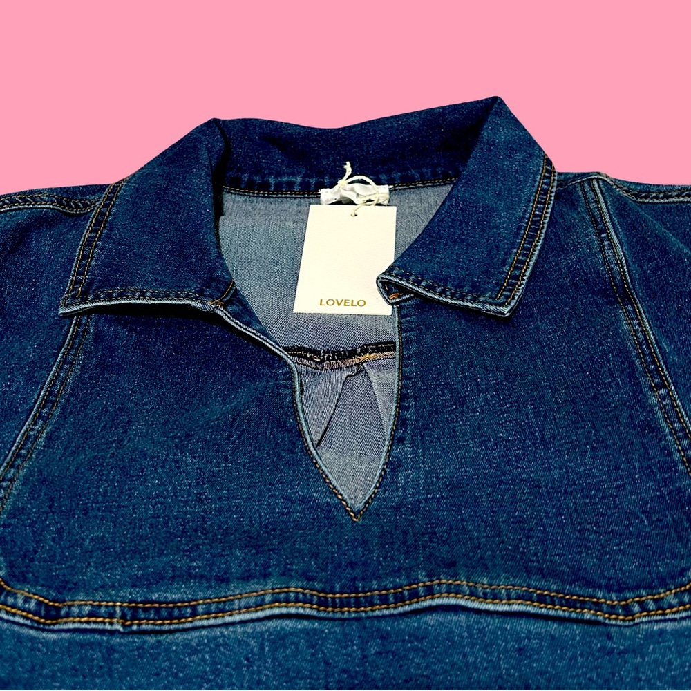 NWT. PRETTY SEASONAL DRESS W/ A HALF SLEEVE, V NECK,RUFFLE BOTTOM,STRETCHY DENIM - Picture 2 of 13